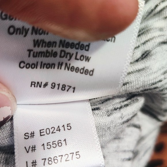 Sahalie Gray and White Tiered Wrap Maxi Pants Skirt. Can Fit A Medium Too . - Picture 12 of 16